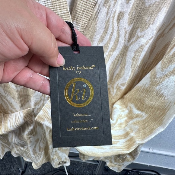 Kathy Ireland® Fashion 360 Maxima Printed Ikat Cardigan Size XL - Picture 4 of 9